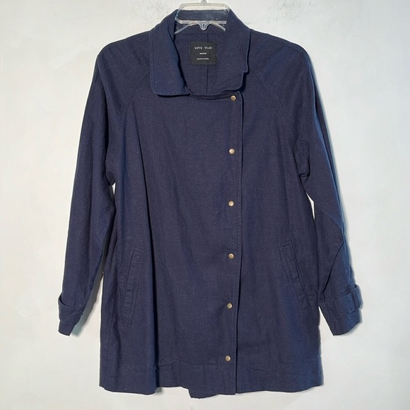 Love Tree Jackets & Blazers - LOVE TREE Linen Minimalist Asymmetrical Snap 2 Pocket Raglan SLV Navy Shacket M